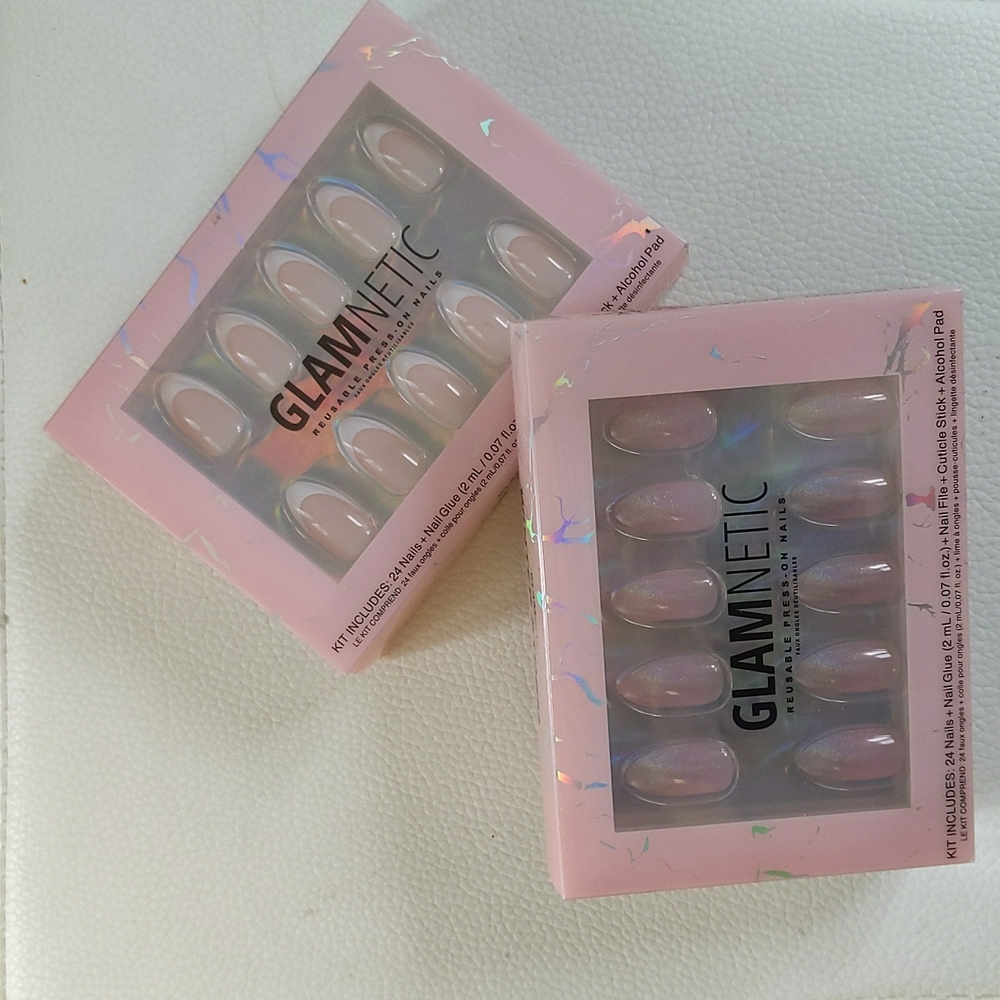 Glamnetic Almond Short Press On Nail Kits